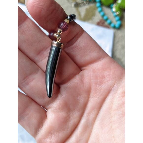 Hematite horn necklace - Picture 7 of 8
